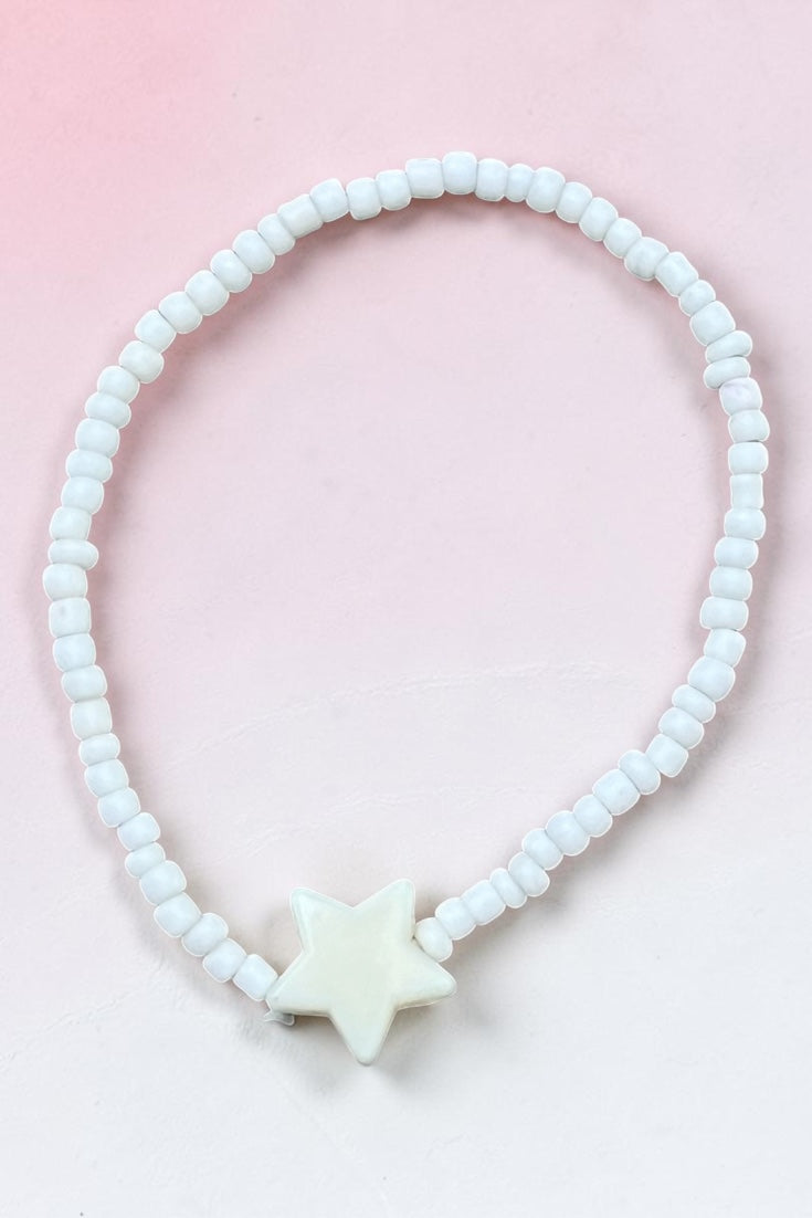 Beaded bracelet with star